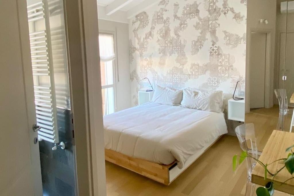 Ferienwohnung Le Terrazze 18 Brescia Exterior foto